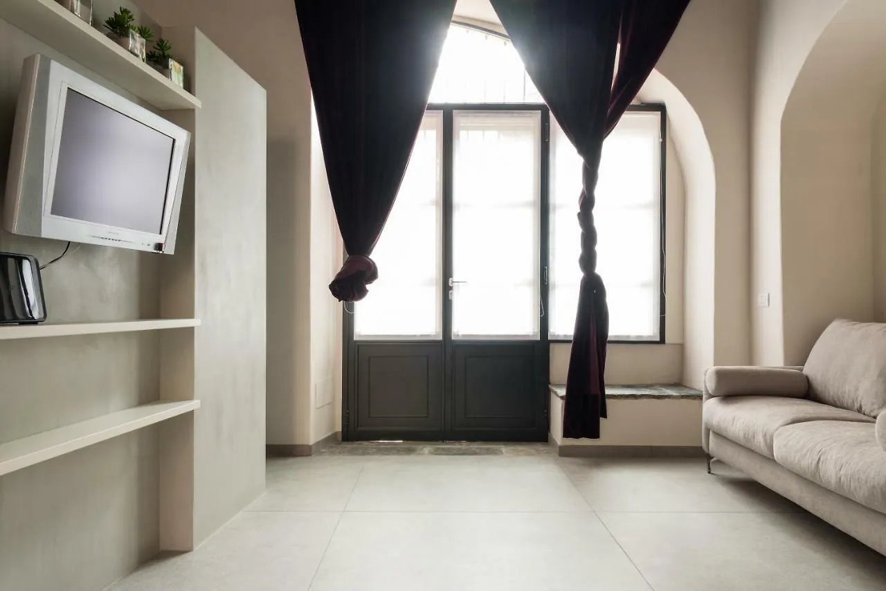 Le Scuderie Di Sant'Ambrogio Apartamento Milão 0*,  Itália