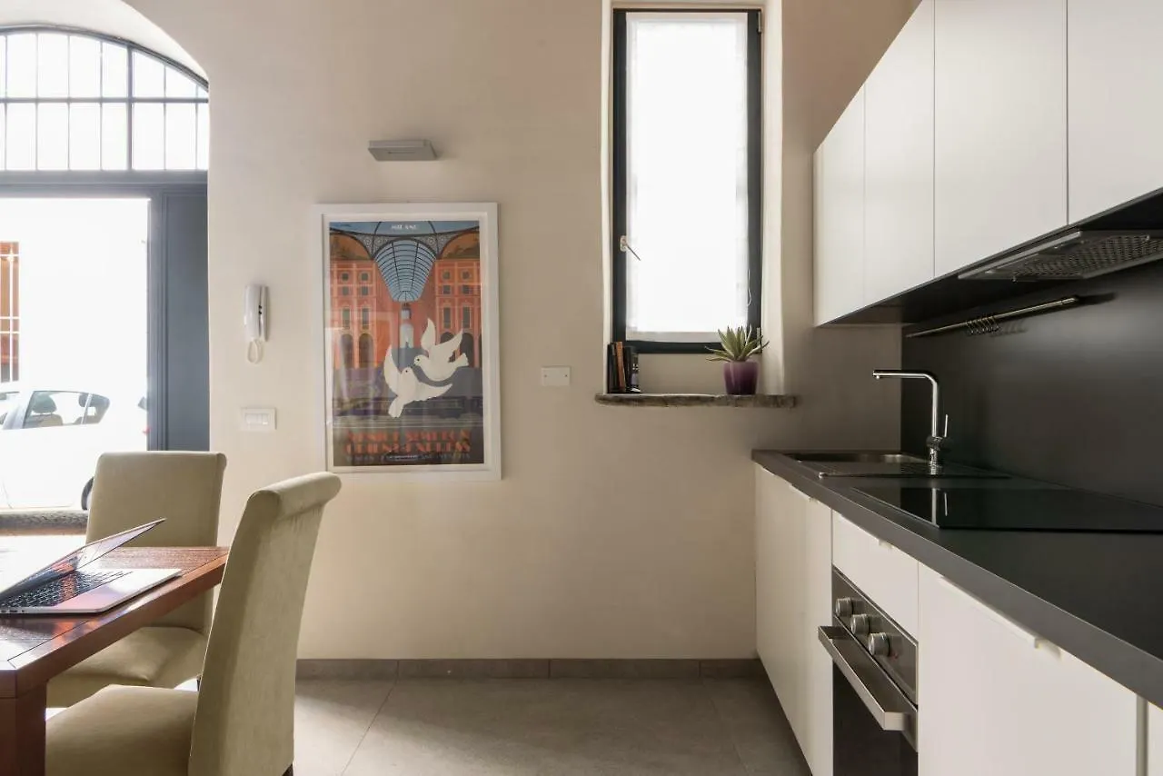 Le Scuderie Di Sant'Ambrogio Apartamento Milão Itália